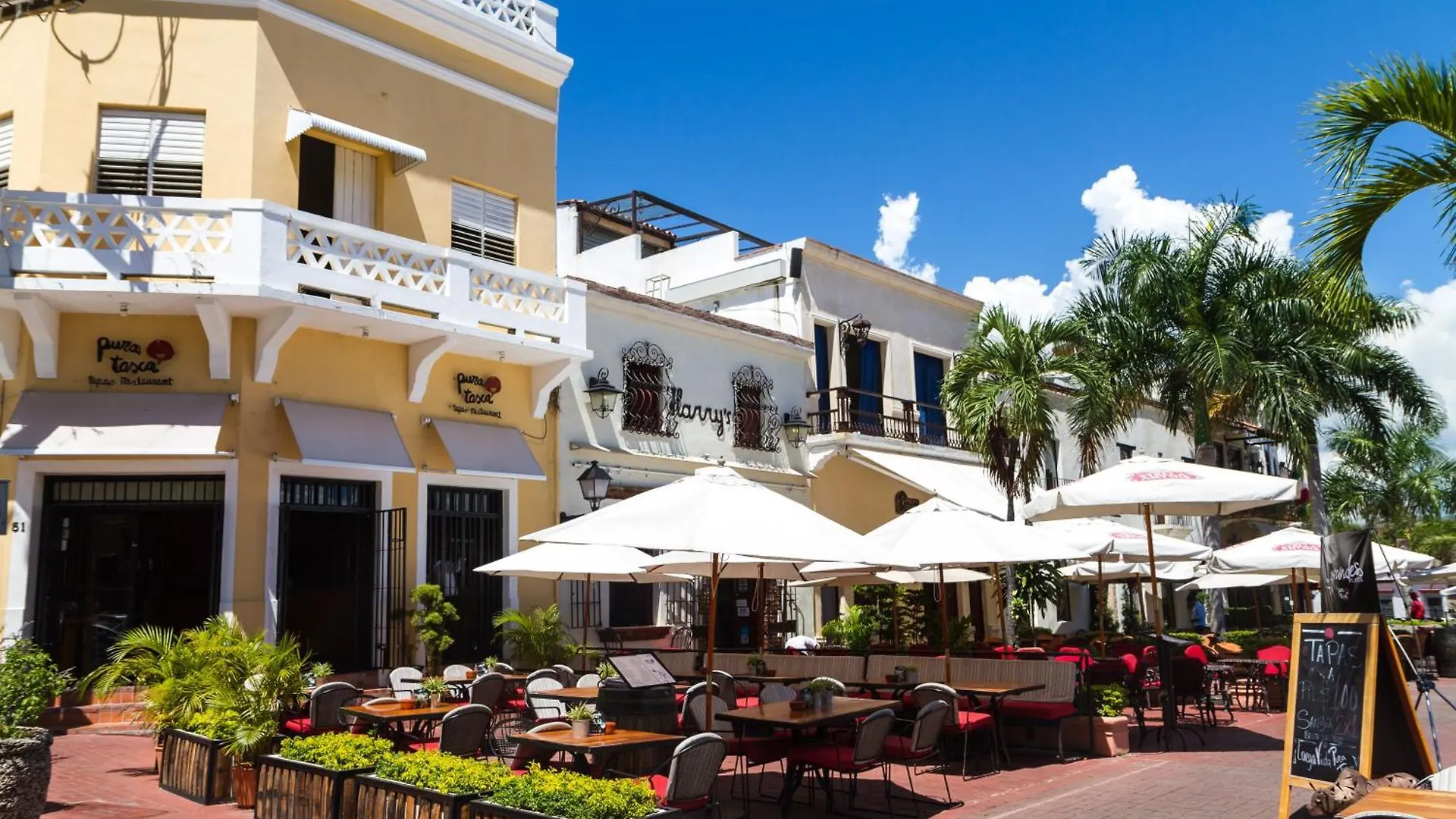 Guest house Tropical Island Apartahotel La Viva Dominican Republic